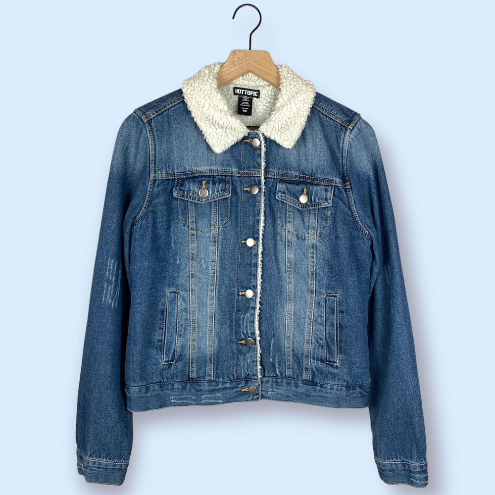Hot Topic Sz S Distressed Denim Sherpa Collared Trucker Jacket